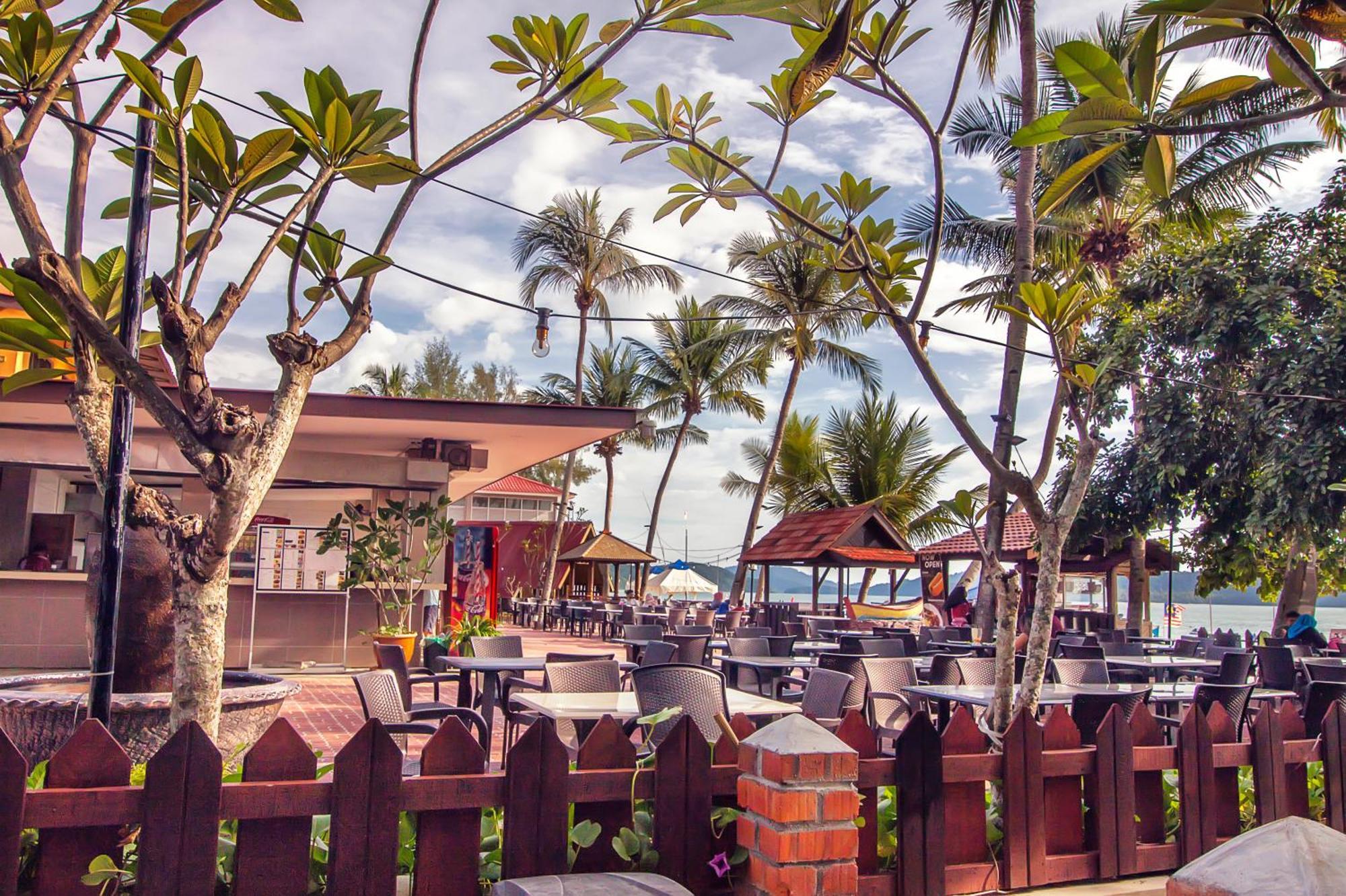 Sandy Beach Resort By Casa Loma Pantai Cenang  Exterior foto